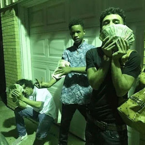 Meet your Posher, Samya